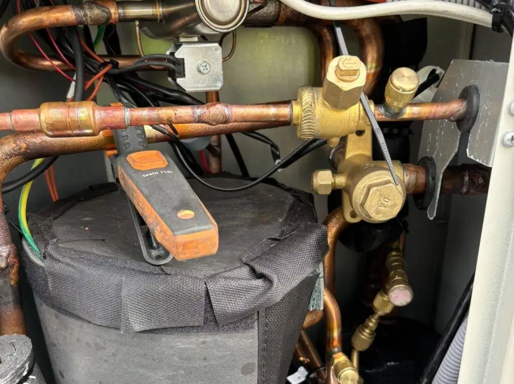 Air Conditioning Service and Repair Oakleigh