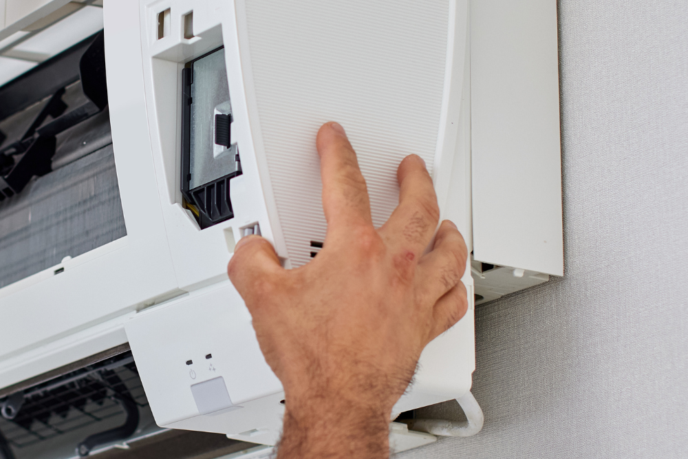 wall mounted air conditioner