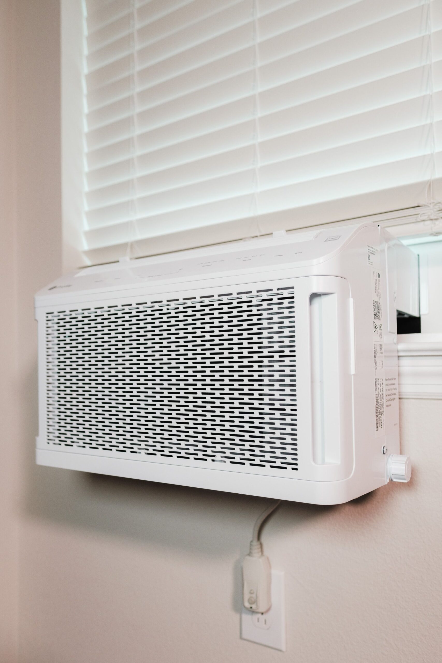 HEPA air purifier removing dust, pollen, and pet dander to improve indoor air quality and reduce allergy symptoms